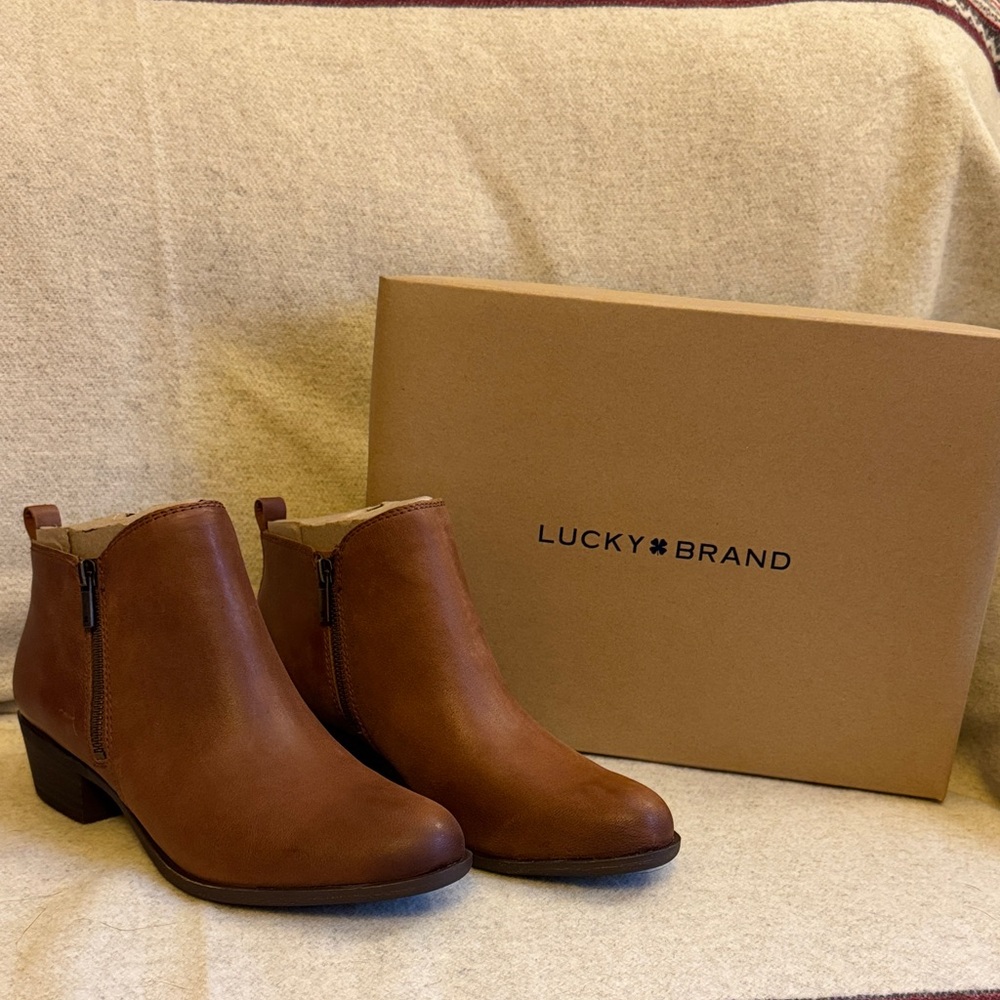 Lucky Brand Women's Tan Ankle Booties